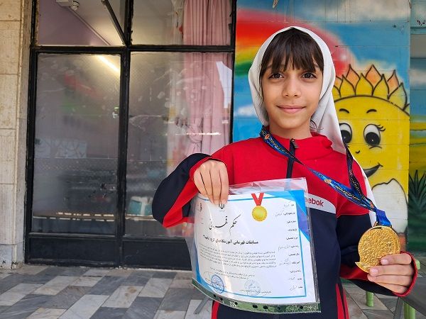 شنا بهترین و آرامش‌بخش‌ترین ورزش آبی است