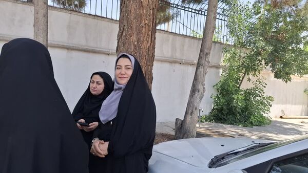 پخش شربت به مناسبت عید سعید غدیر خم در اداره‌کل آموزش و پرورش کهگیلویه و بویراحمد
