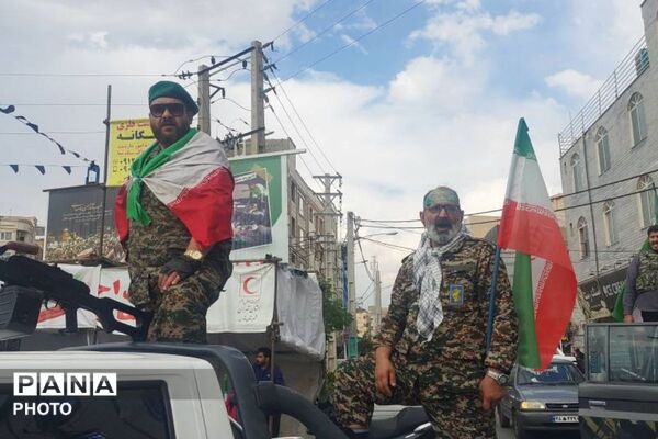 رزمایش «تجمع اقتدار عظیم جانفدا برای ایرانِ امام رضایی» در میدان امام خامنه‌ای