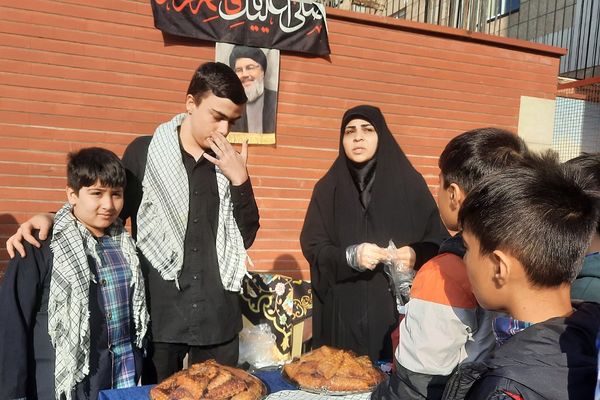 برگزاری «پویش مهربانی» در مدارس ناحیه 2 شهرری 
