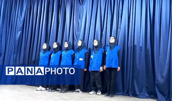 قطار داوری آثار چهل و سومین جشنواره فرهنگی هنری آموزش و پرورش ناحیه ۳ به ایستگاه پایانی رسید