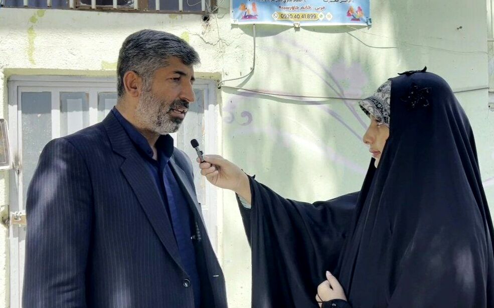 برگزیدگان تئاتر درسی در ساوجبلاغ تجلیل شدند