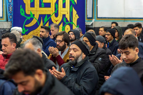 آیین معنوی اعتکاف در حرم مطهر رضوی- ۱