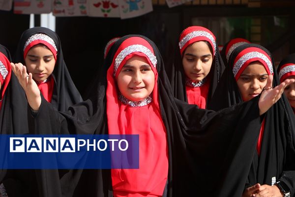 صدای زنگ استکبار ستیزی در مدارس فشافویه گوش نواز شد