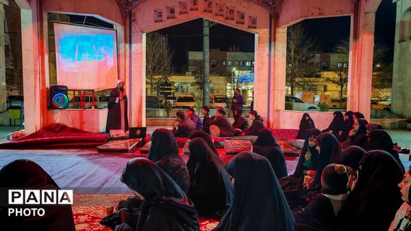 مراسم روضه خوانی وفات حضرت خدیجه (س) در مزار شهدای گمنام نیشابور 