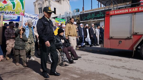 راهپیمایی باشکوه یوم الله ۲۲بهمن در شهرستان خواف