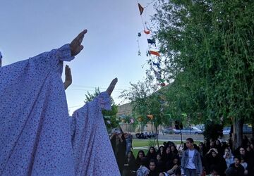 عطر غدیر در کوچه‌پس‌کوچه‌های روستای سرتشنیز