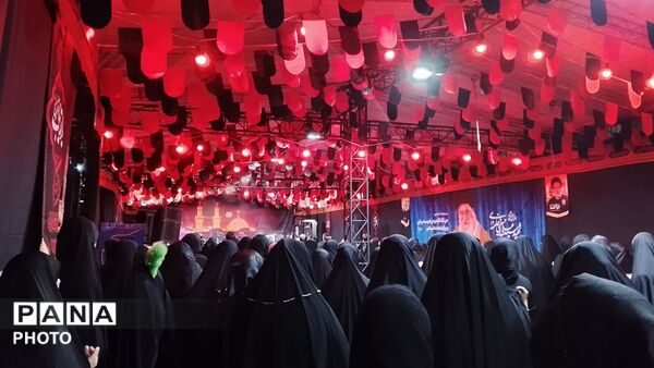 شب‌های بی‌قراری ماه محرم در کنار شهدای گمنام و در سوگ سید و سالار شهیدان 