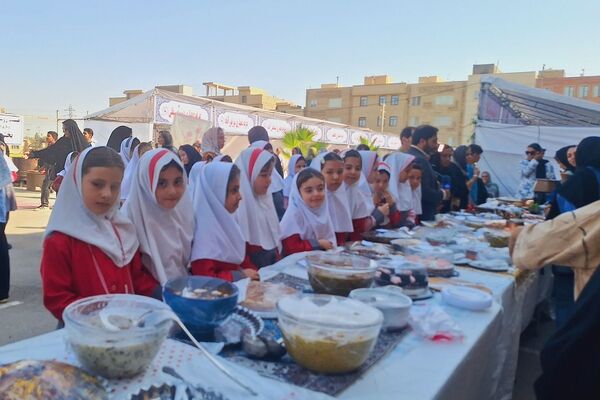 جشنواره فرهنگی و بومی محلی و نمایشگاه دستاوردهای روستائیان بخش کهریزک 