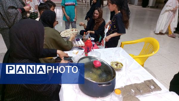 بازارچه خیریه به‌مناسبت روز ولادت حضرت زینب (س)