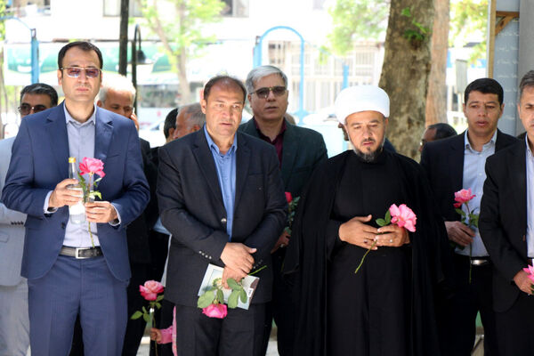 برگزاری جشن هفته معلم در دبستان امام جعفر صادق (ع) آشخانه