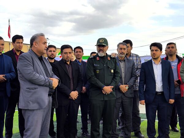 افتتاح دو واحد آموزشی و زمین چمن مصنوعی در مانه همزمان با دهه فجر