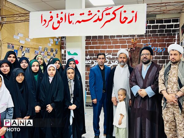مسیر ماندگار ایمان و انقلاب