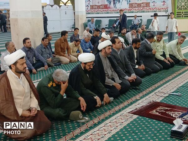 حضور مدیر آموزش و پرورش مه‌ولات در تریبون نماز جمعه