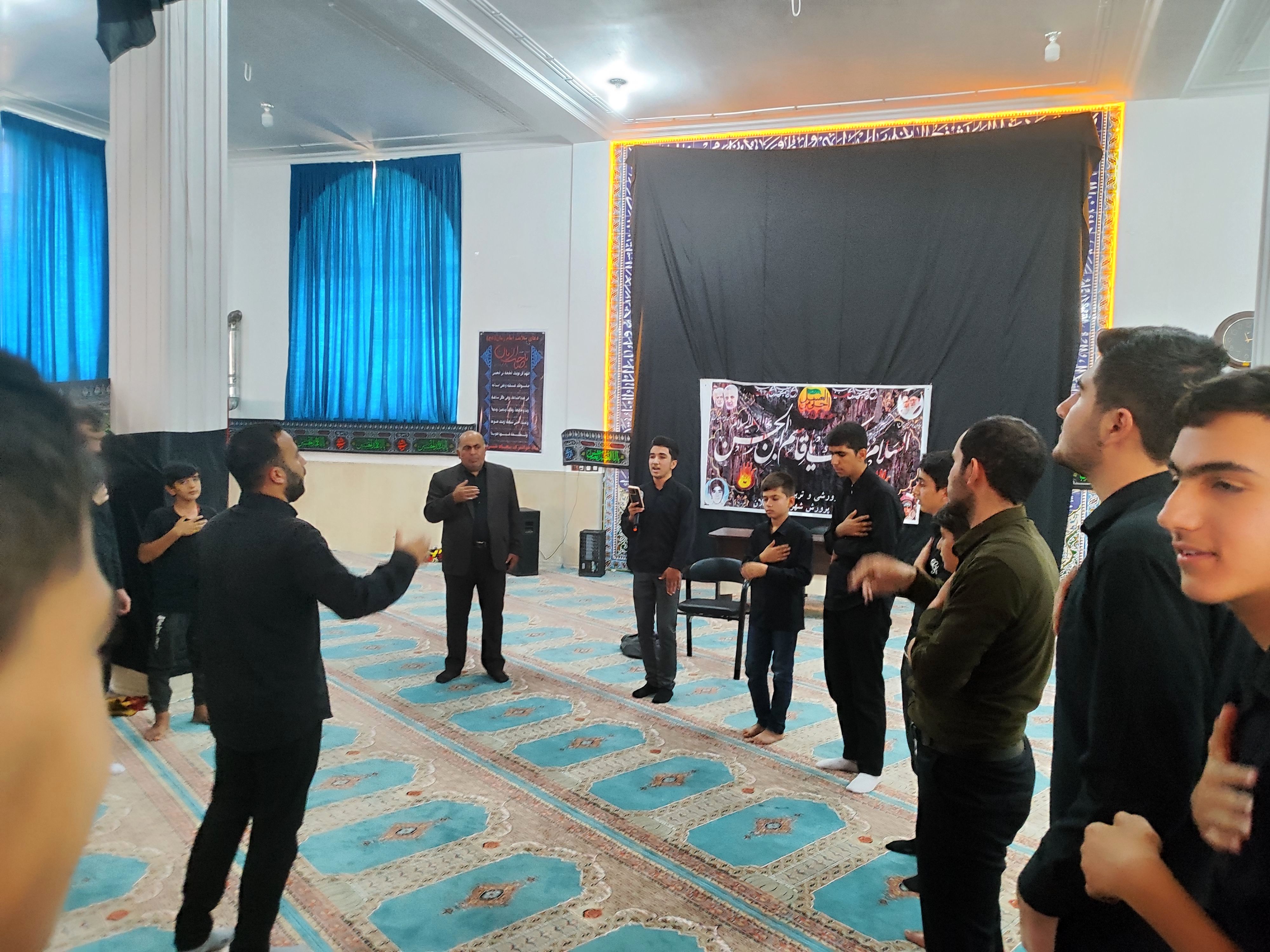 مراسم سوگواره احلی من العسل در هلیلان 