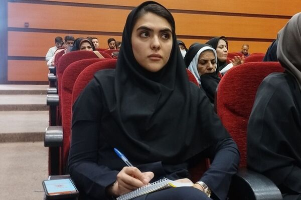 دوره ارتباط موثر با نوجوانان در ناحیه ۲ بهارستان