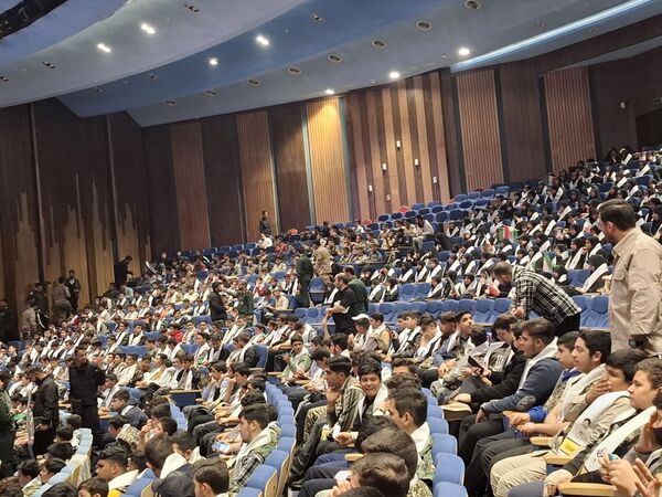 تحلیف فرماندهان بسیج دانش‌آموزی خراسان رضوی