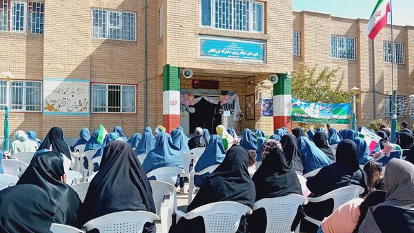 نواختن زنگ مهر و آغاز سال تحصیلی جدید در شهرستان کمیجان