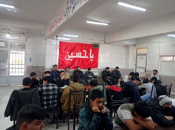 مراسم سوگواری به مناسبت دهه فاطمیه در مدرسه  علامه طبابایی سرهنگ