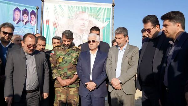 کلنگ زنی هنرستان شبانه‌روزی شهدا ارتش در شهرستان مانه 