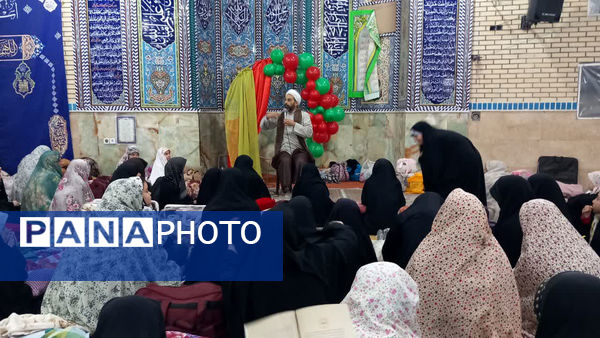 اعتکاف دختران دانش‌آموز در قم