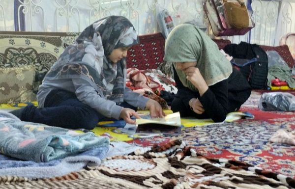 اعتکاف دختران نوجوان در مسجد سیدالشهدا مشهد