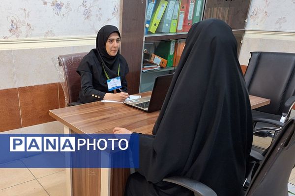 فعالیت پایگاه انتخاب رشته کنکور سراسری ۱۴۰۴ اداره آموزش و پرورش کهریزک 