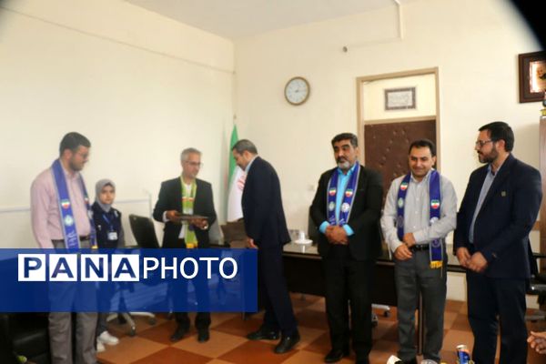 تجلیل از دانش‌آموز خبرنگاران پانا