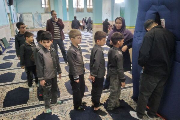 سفر علمی به آسمان در مدرسه صاحب‌الزمان رباط‌کریم