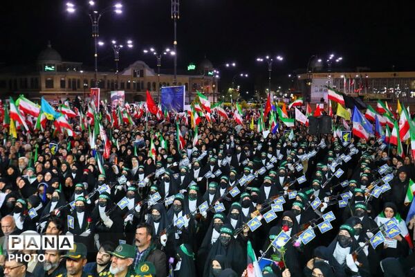 میدان امام خمینی(ره) همدان در تپش غیرت زنان همدانی