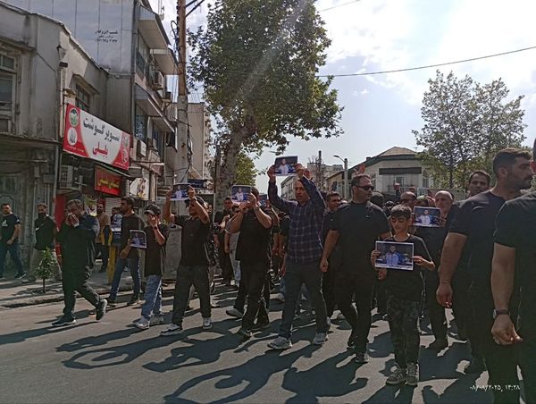 مراسم وداع مردم قهرمان پرور با پیکر پاک جاسم دلاوری در قائمشهر