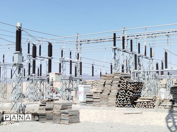 بازدید فرماندار شهرستان کاشمر از پست برق شهرک صنعتی جدید 