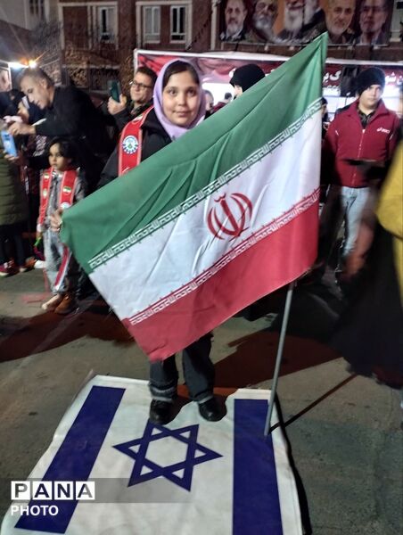 اجتماع بزرگ مربیان و دانش‌آموزان پیشتاز در همدان