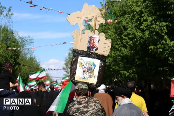مراسم تشییع امیر سپهبد شهید سید عبدالرحیم موسوی در قم