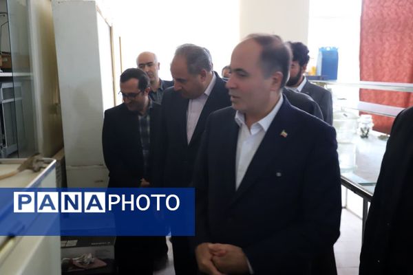 حضور وزیر کشاورزی در مراسم صبحگاهی هنرستان کشاورزی تبریز