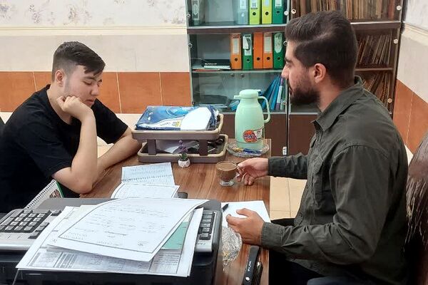 فعالیت مرکز انتخاب رشته کنکور رهمنون اداره آموزش و پرورش کهریزک
