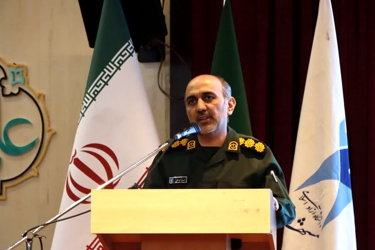 مرجعیت علمی از مسیر جهاد علمی و نهضت خیزش جدید علمی محقق می‌شود