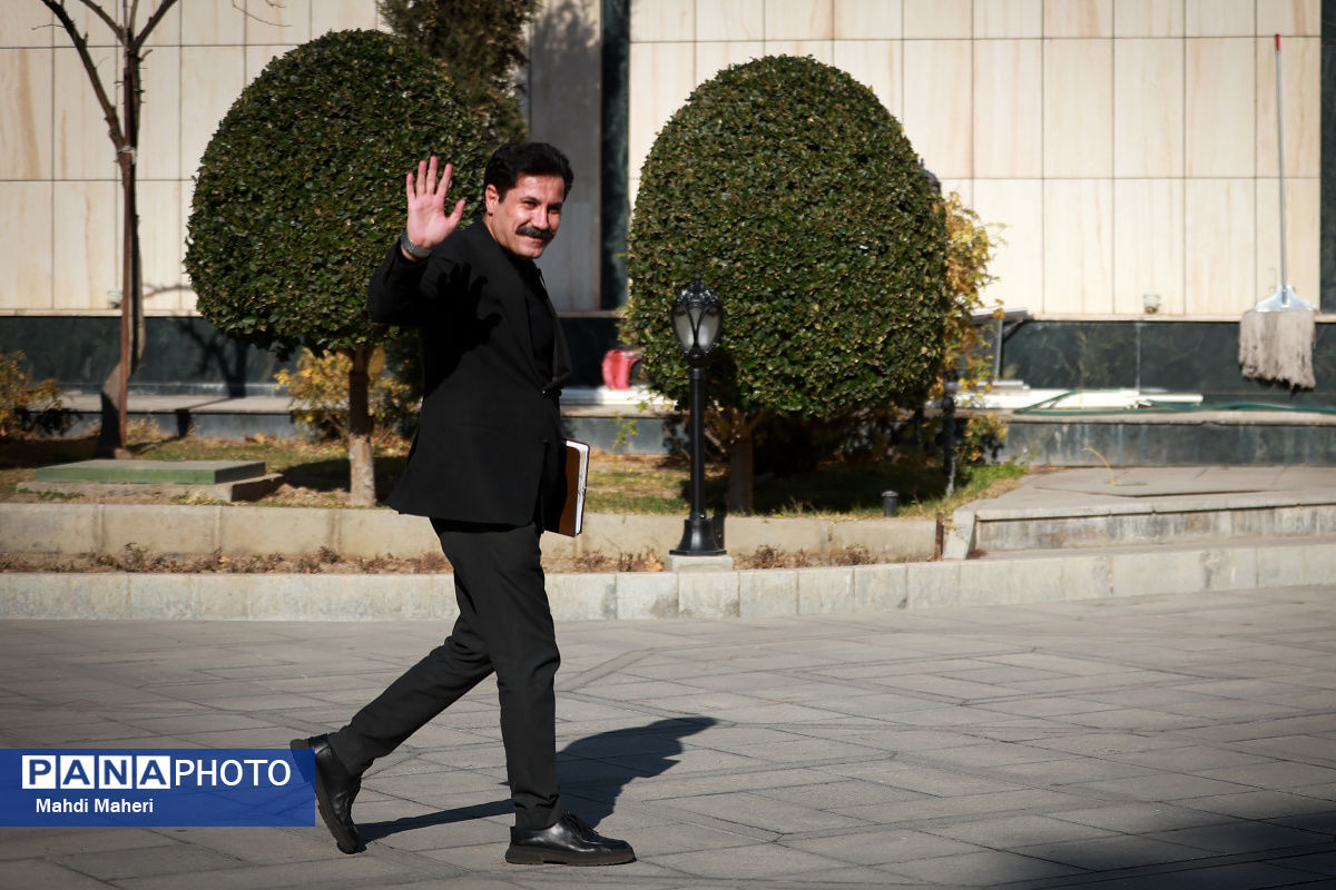 معاون رئیس جمهور: نباید مناطق محروم احساس کنند تسهیلات در اختیار شهرنشینان است