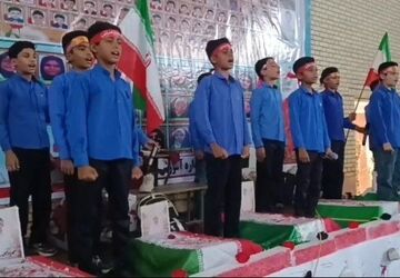  چهلمین روز یادبود دانش‌آموزان شهید شجره‌طیبه در جغین رودان