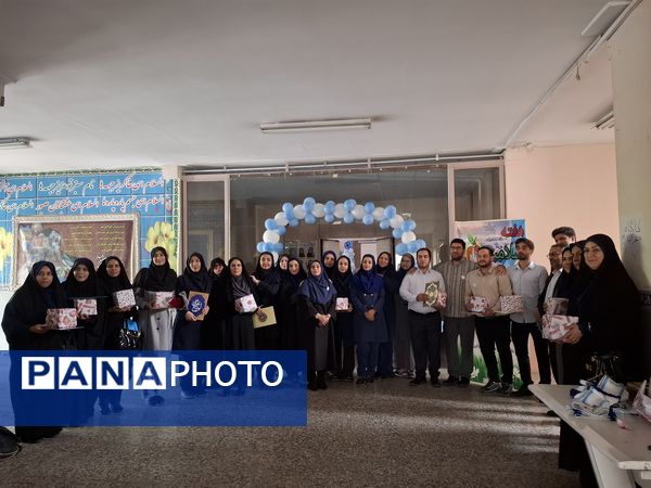 همایش تقدیر از مراقبین سلامت مدارس ملارد 