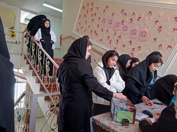 انتخابات شورای دانش‌آموزی دبیرستان الزهرای خواجه