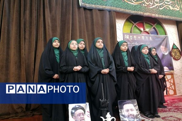 محفل انس با قرآن فرهنگیان و دانش آموزان خراسان رضوی در یادبود شهید جمهور