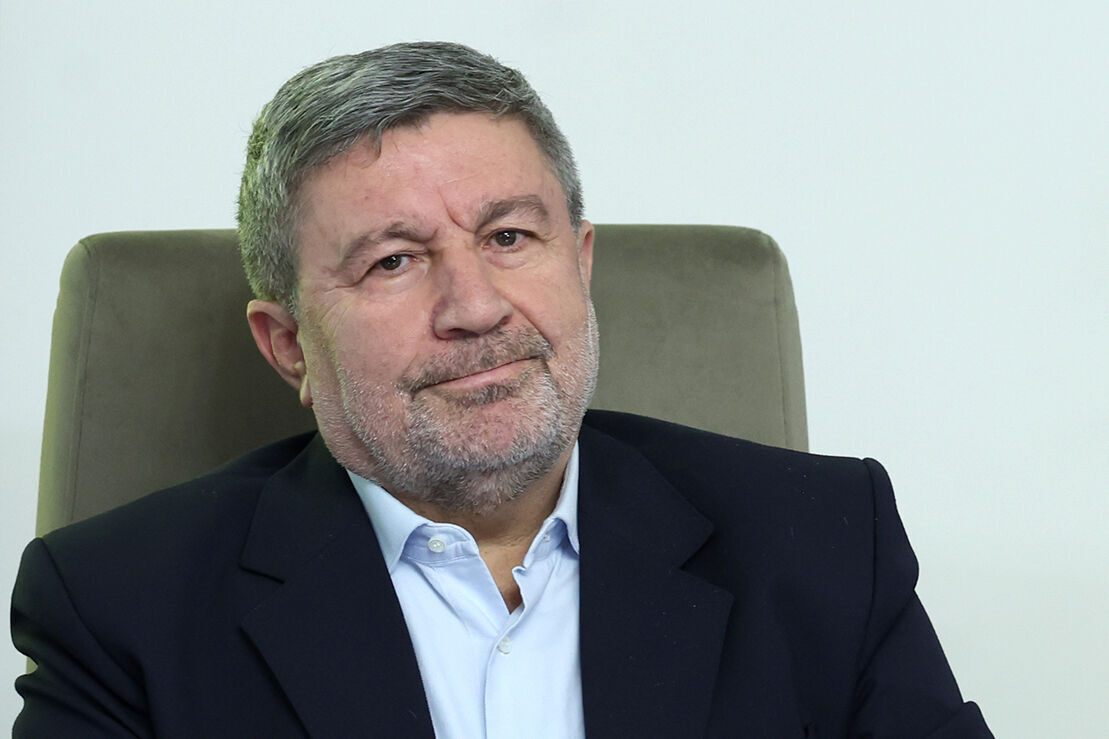 رفع چالش آب و برق در اولویت رئیس جمهور قرار دارد
