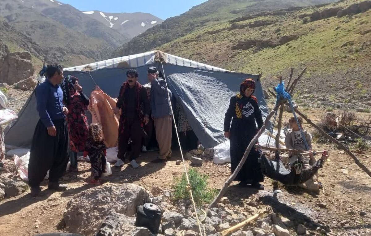 ۹۰ هزار دکل مخابراتی برای پوشش تلفن همراه توسط وزارت ارتباطات در مناطق عشایری ایجادمی‌شود
