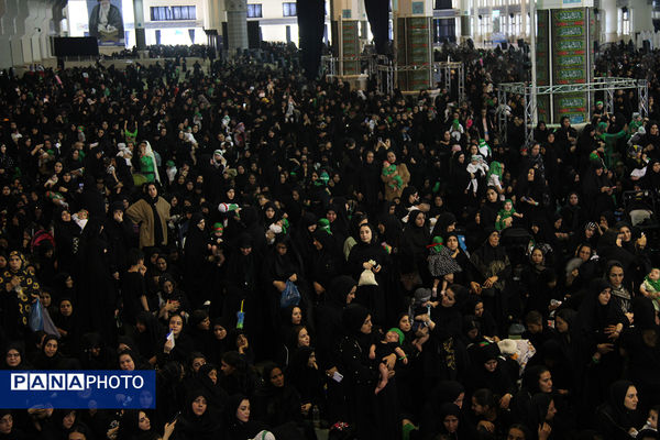 اجتماع بزرگ شیرخوارگان حسینی در تهران 