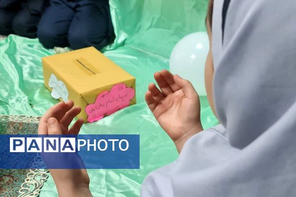 مدرسه شهدای ایران تایر2 میزبان شادی‌های صاحب زمان (عج)