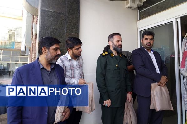اعزام کاروان راهیان نور شمال غرب دانش‌آموزی و بسیجیان شهرستان قرچک