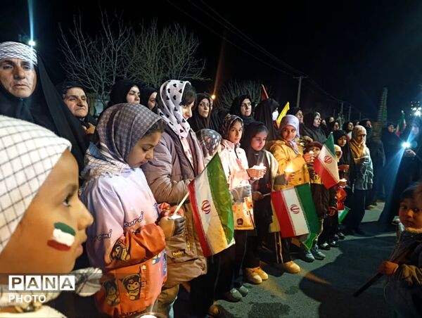حضور گسترده فرهنگیان و دانش‌آموزان پیشتاز بیرانوند در چهل و سومین اجتماعات شبانه مردم