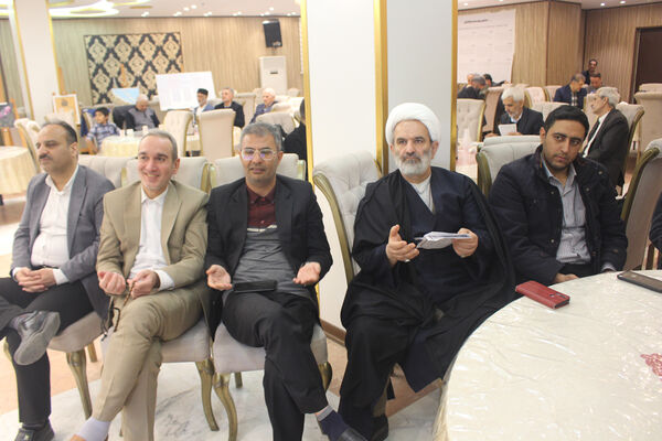 همایش همیاران موسسه خیریه دارالاکرام در قم