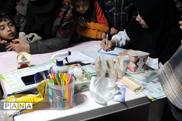 اجرای طرح ویزیت رایگان  دندان  در اجتماعات شبانه بجنورد